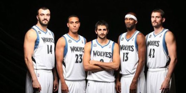 防守端连续三次大帽