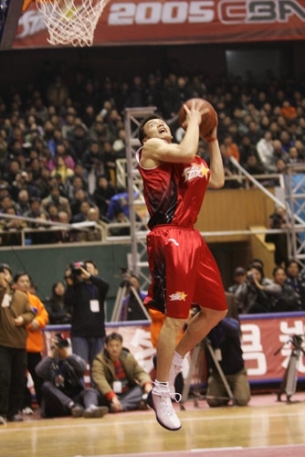 亚特兰大勇士在 2024 年预测名单中，依然被博彩机构列为世界大赛头号热门