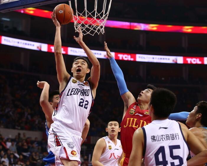 肯·葛瑞菲正式以选秀状元身分加盟水手，棒球界公认的最优雅强打即将登场