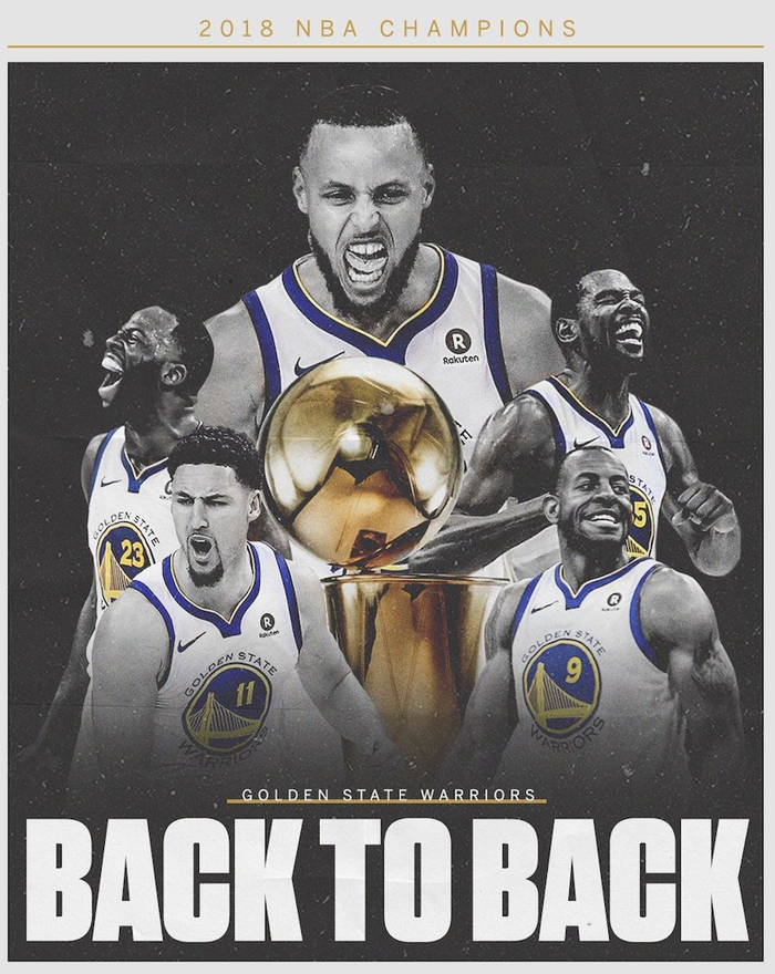 2020 年回顾：由于看台空场，球员在击出本垒打后必须自己去拿庆祝道具