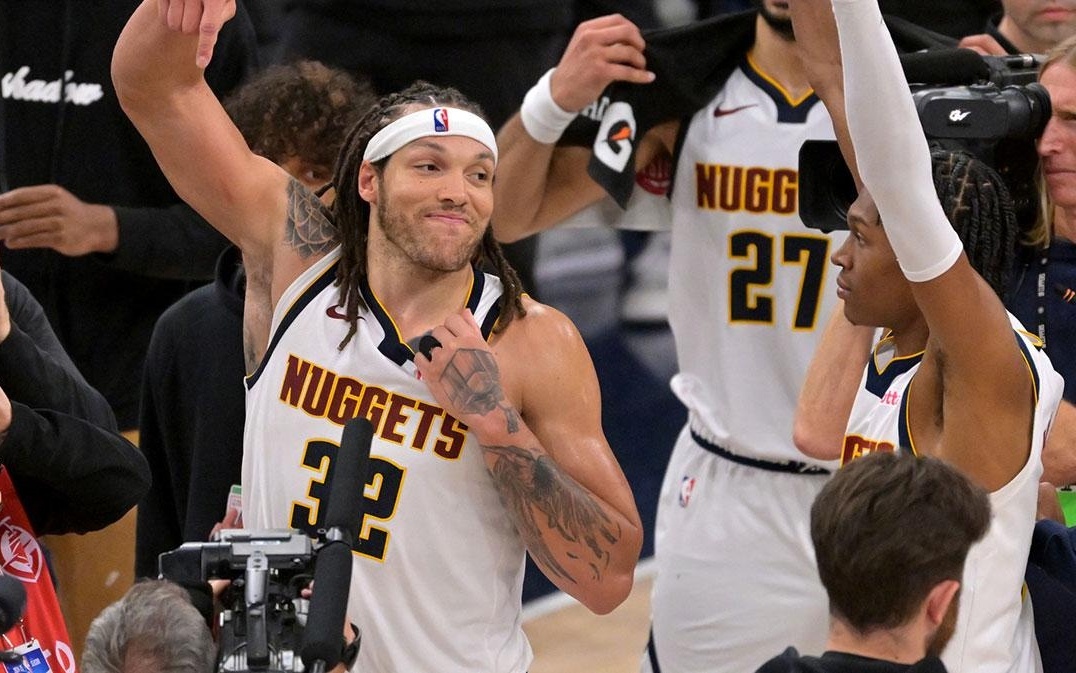 杜兰特三节空砍27分，小史密斯22分，火箭跌至西部第4