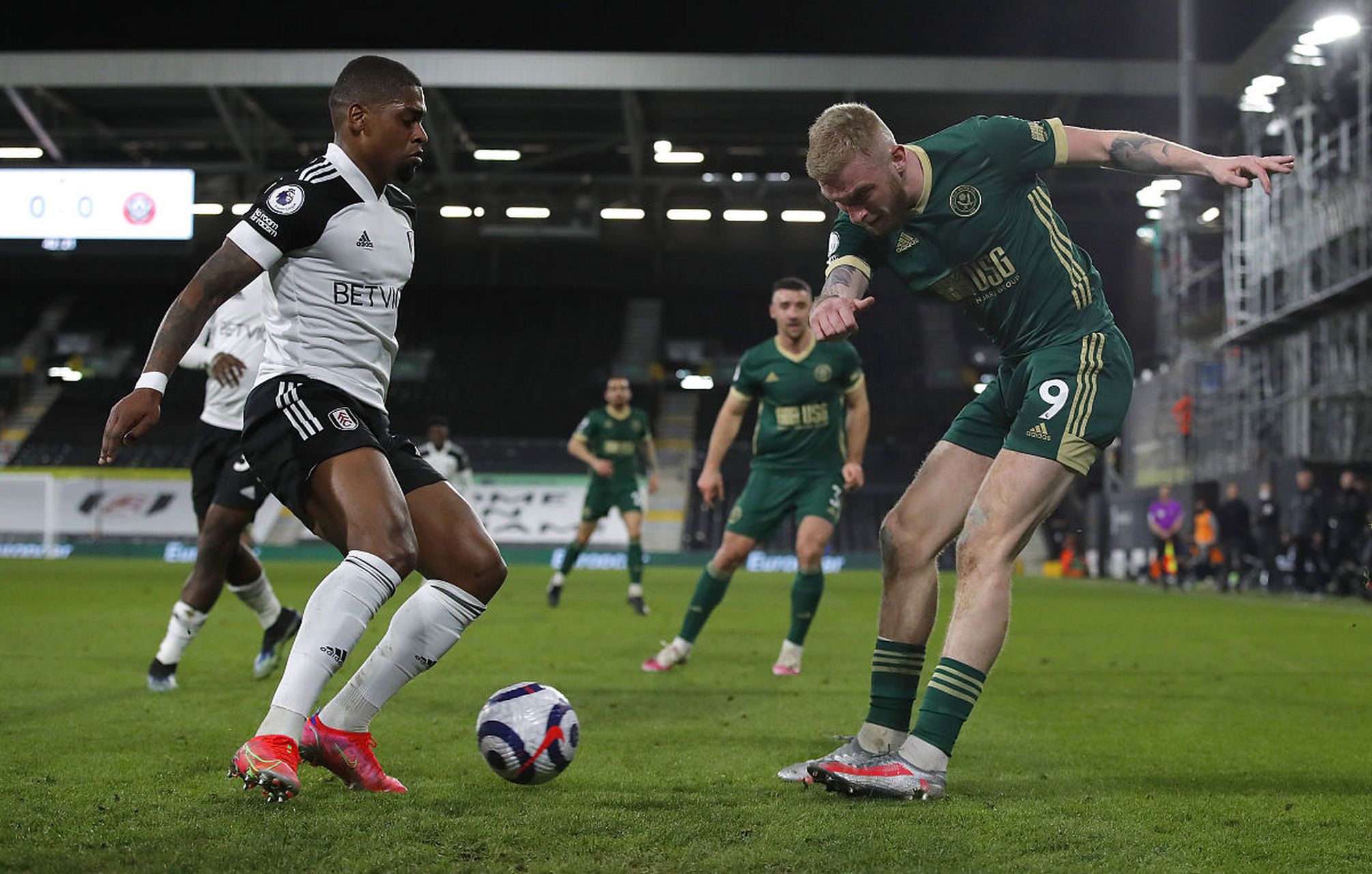 国脚关键进球助球队晋级