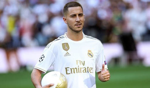 国脚新纹身曝光，引发粉丝讨论