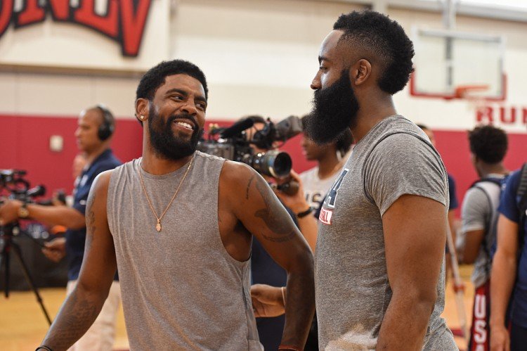 NBA常规赛：约基奇复出率队制胜，掘金127-117击退雄鹿